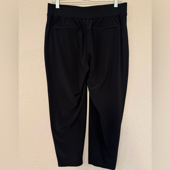 Athleta black Brooklyn jogger ankle pants - Picture 2 of 4